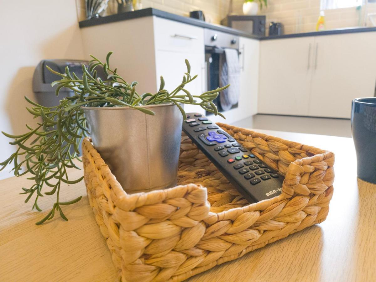 Principality Suites - Two Bed Apartment By Property Promise Cardiff Dış mekan fotoğraf
